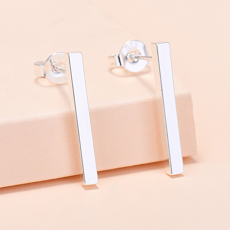 Personalized Minimalist Single-bar Stud Earrings Chic And Mini For Women