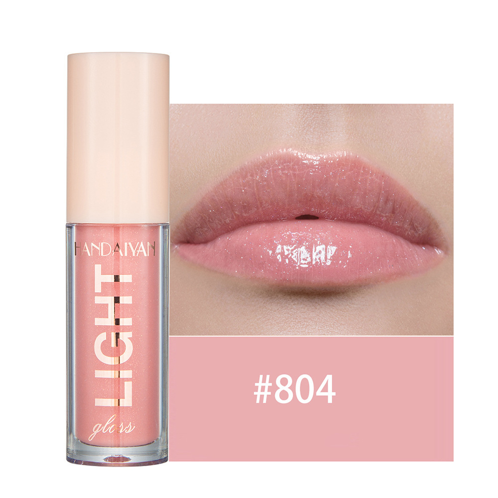Mirror-like Dewy Liquid With A Pearly Sheen For The Lips