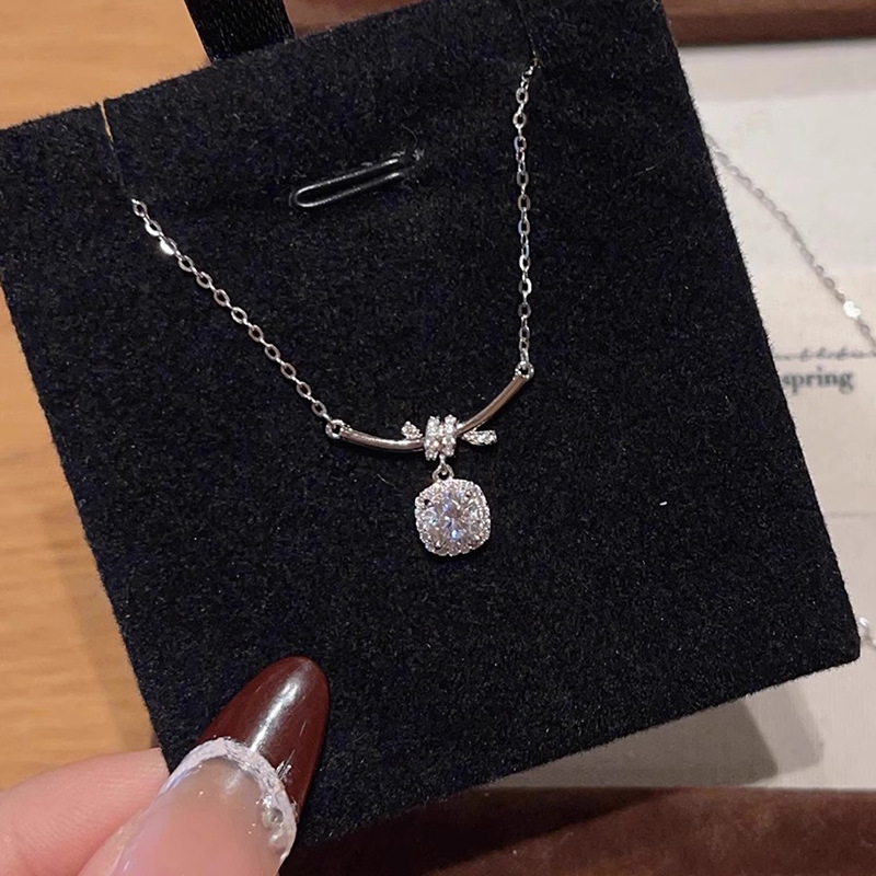 https://cf.cjdropshipping.com/quick/product/2d9ab48f-04ad-4729-b868-2541c1a506c2.jpg