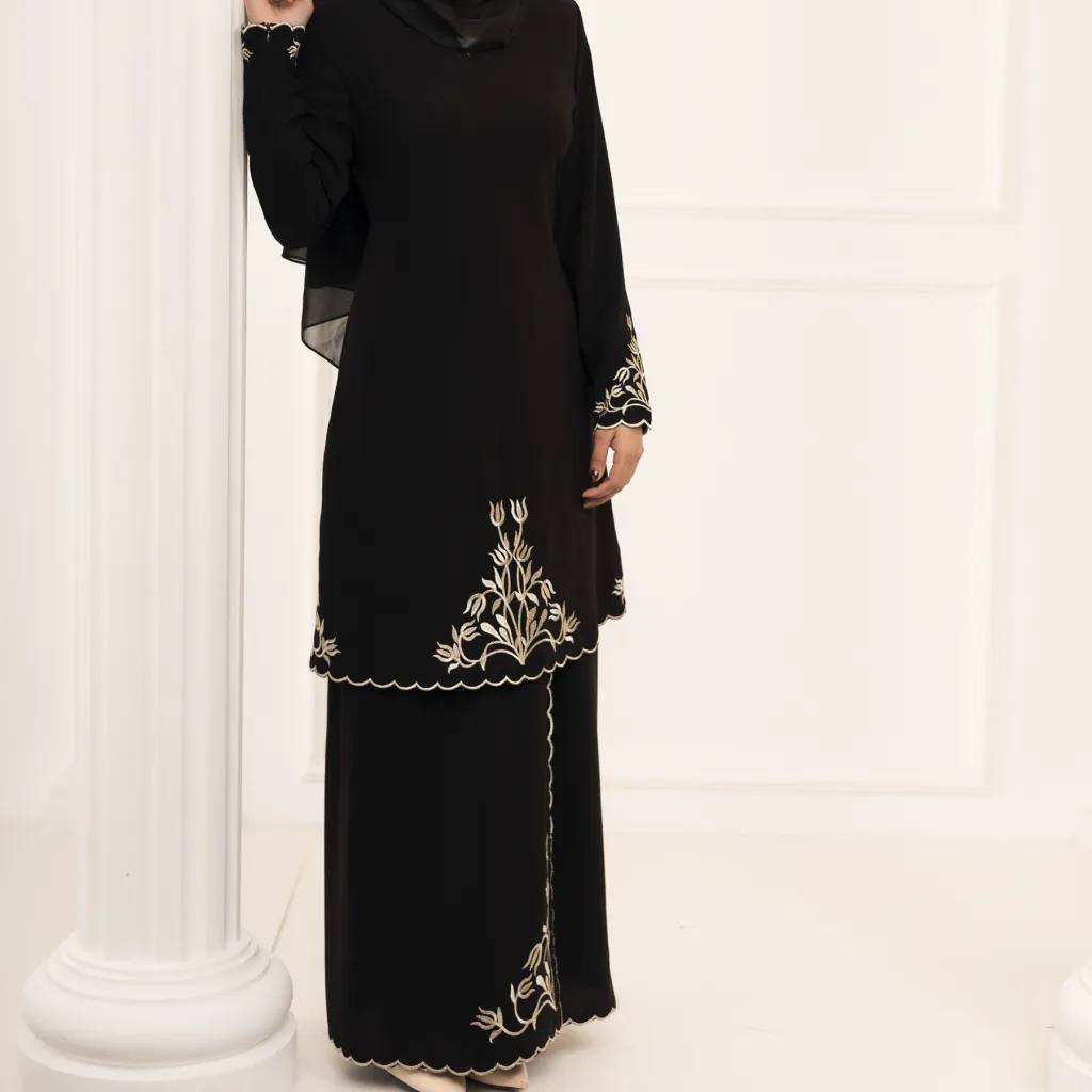 Malay Middle East Exquisite Embroidery Suit Women - Black