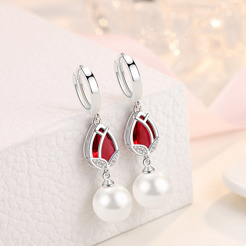 Tulip Pearl Earrings Ladies New