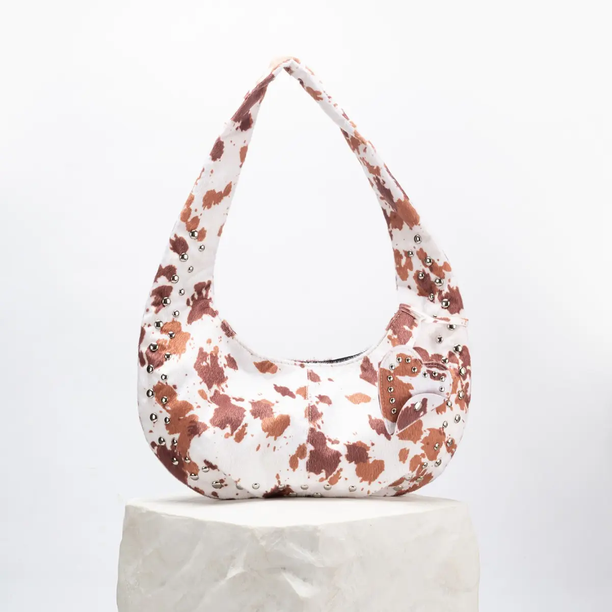 Casual Retro Matte-finish Fashionable Studded Tote Underarm