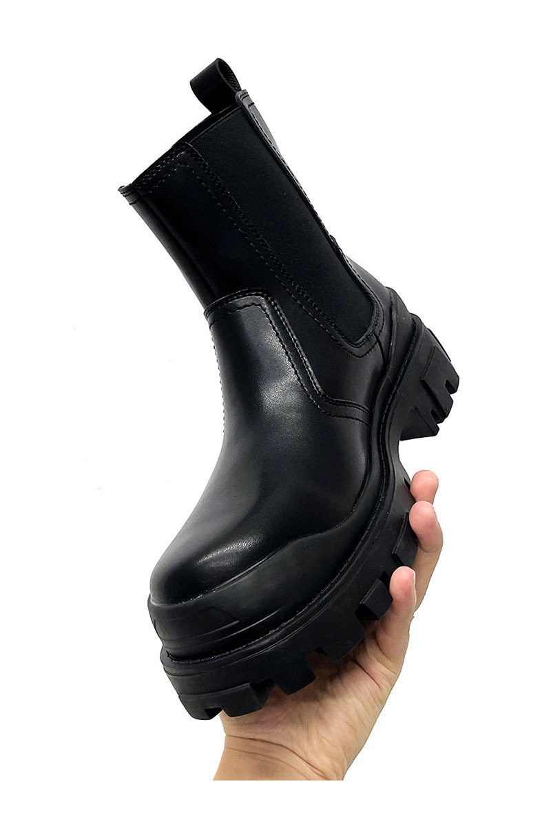 Title 19, British Style Black High-grade Boots