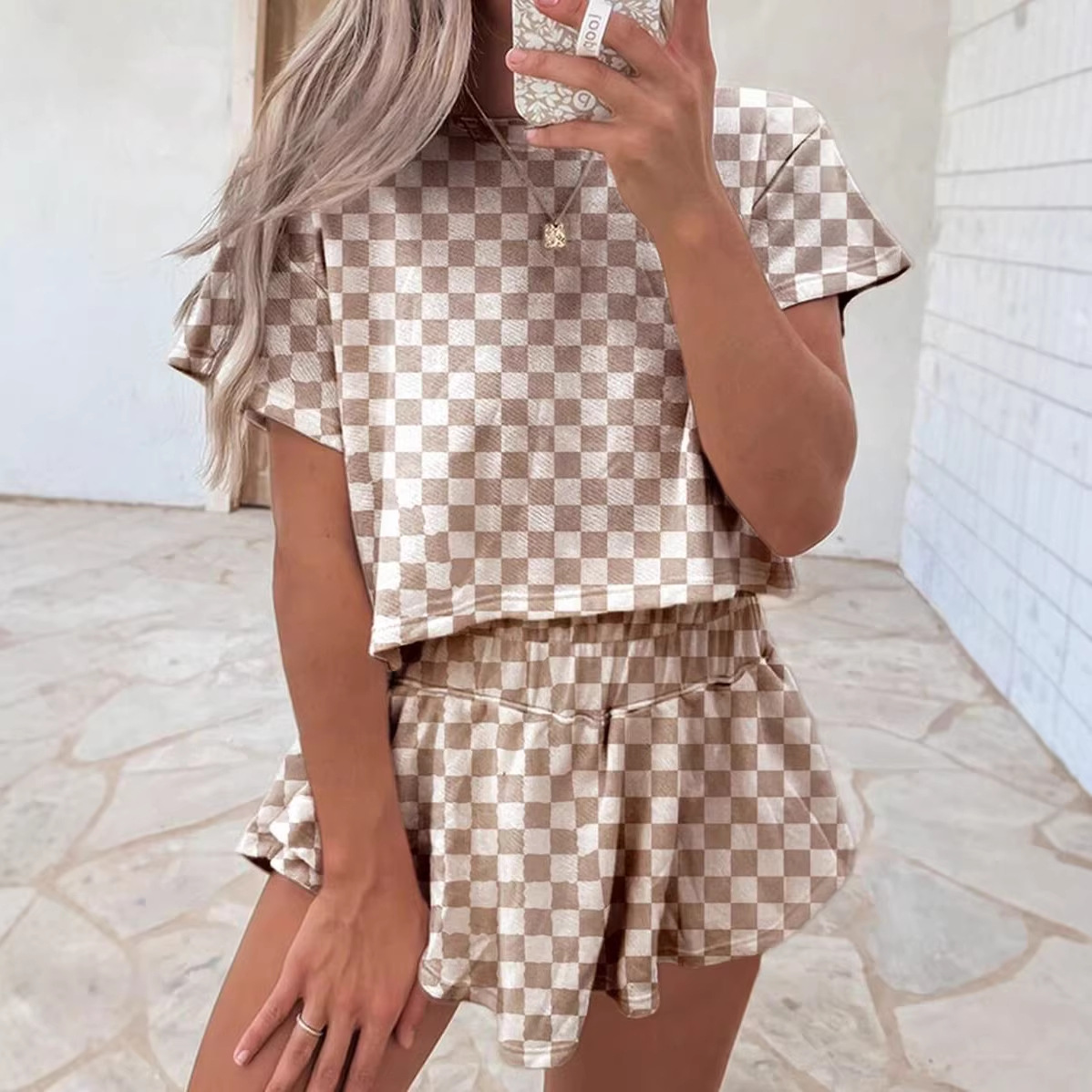 Womens Loose-Fit Checkerboard Short-Sleeve Top And Shorts Set