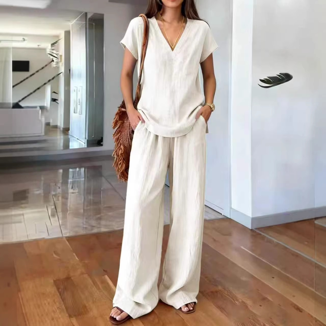 Fashionable V-neck Short-sleeve T-shirt And Wide-leg Pants Womens Suit