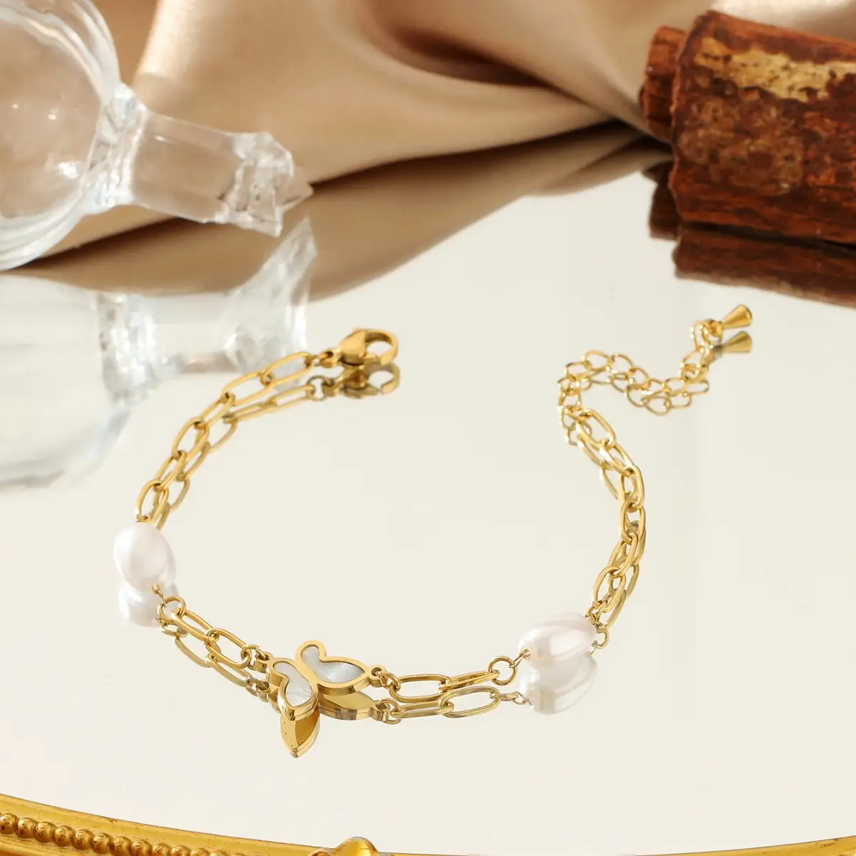 Fashion Vintage Heart-shaped Titanium Steel Bracelet