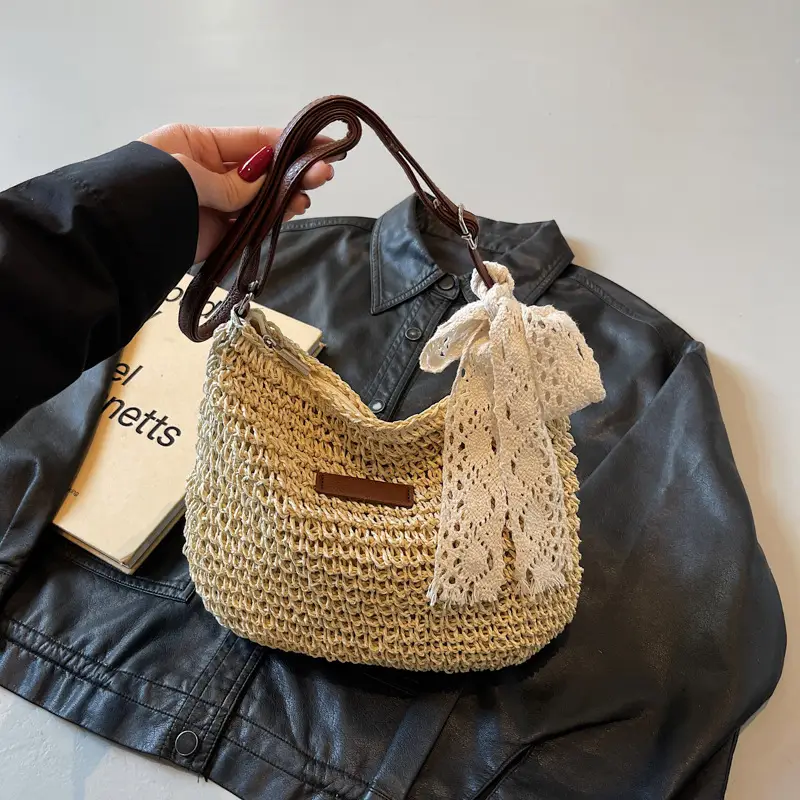 Women's Woven Hollowed All-match Shoulder Messenger Bag