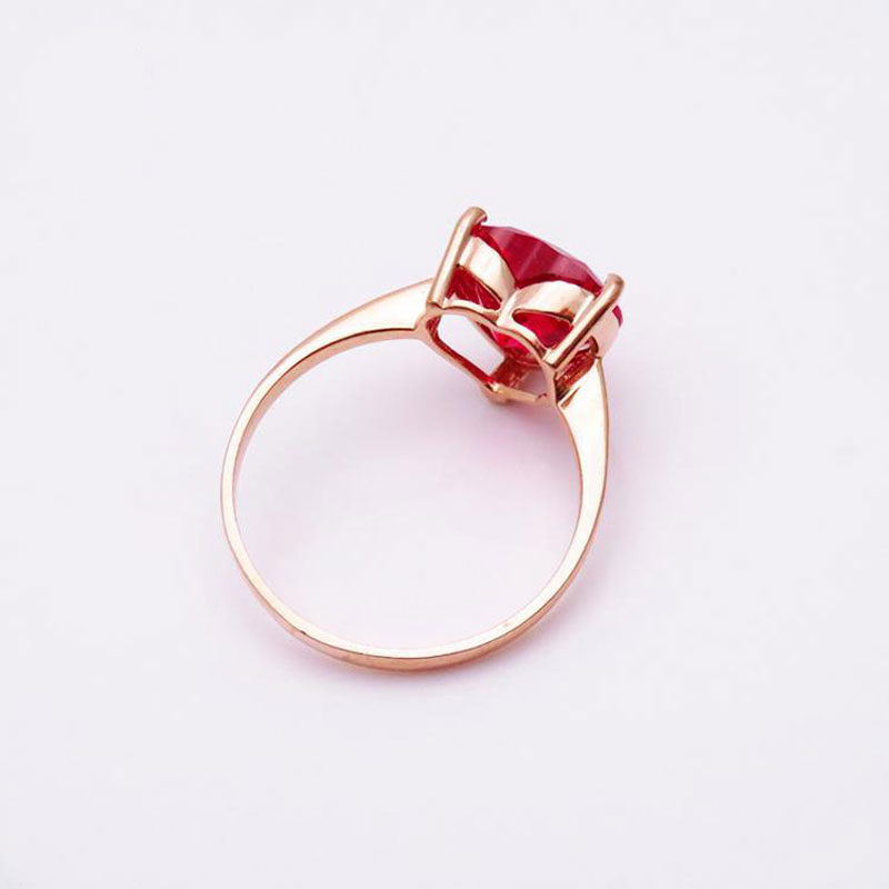 Title 4, 18K Color Gold Love Set Red Stone Ring