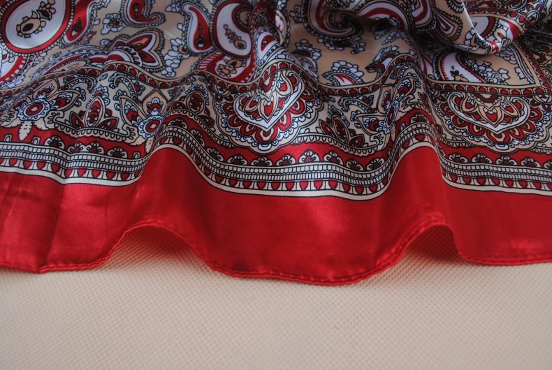 Nueva bufanda cuadrada de satén estampada con flores de anacardo, elegante y versátil, de 90x90 cm, para mujer. 2efb554e 2400 4df1 8d57 Fc70c37a81c1