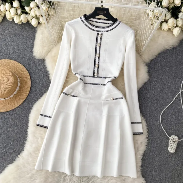 Crew neck Long sleeve Figure flattering Knit Dress White - Shop at LoveMi