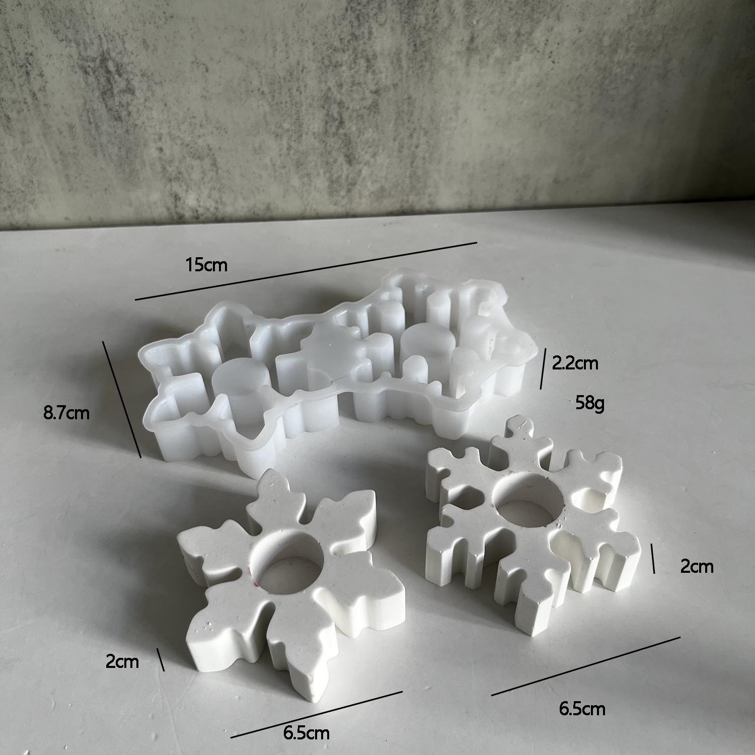 Title 1, Two-piece Snowflake Long Candlestick Silicone Mold