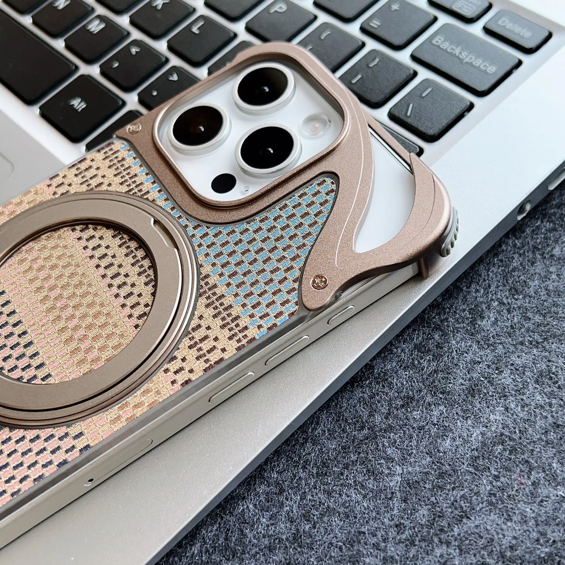Frameless Heat Dissipation Armor Magnetic Bracket Metal