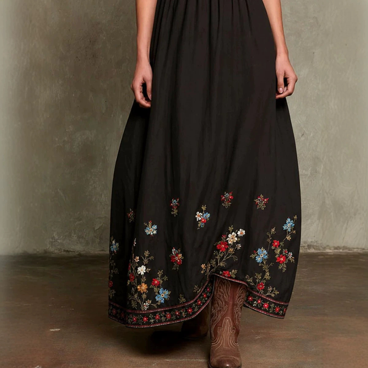 Vintage Elegant Halterneck Embroidered Print Dress For Women