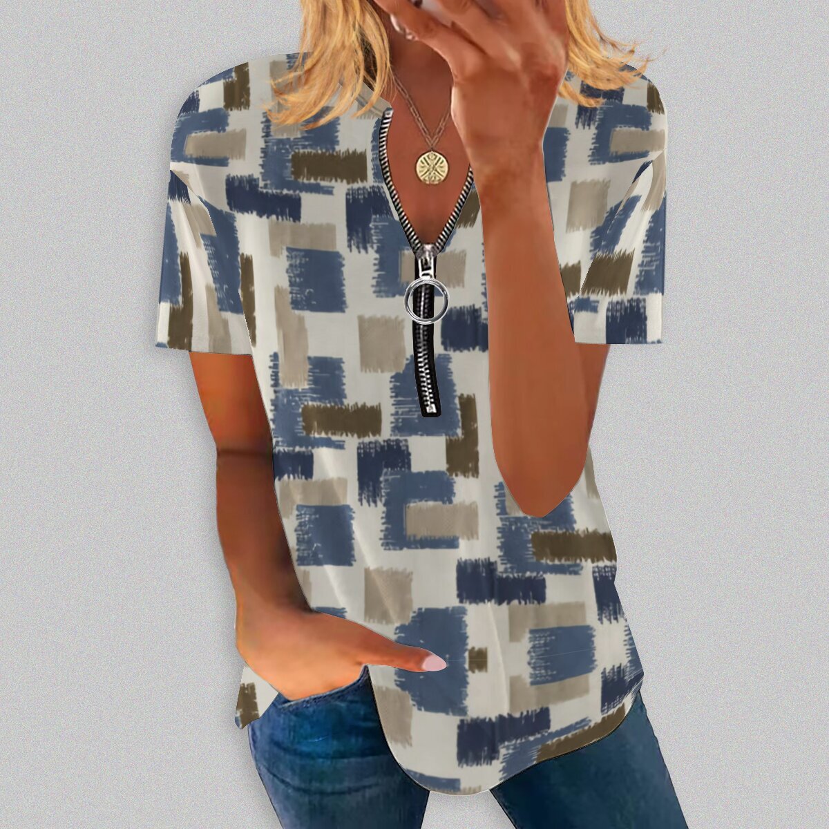 Diamond-check Print Zip-up Shirt With A Crew Neck And Short Sleeves