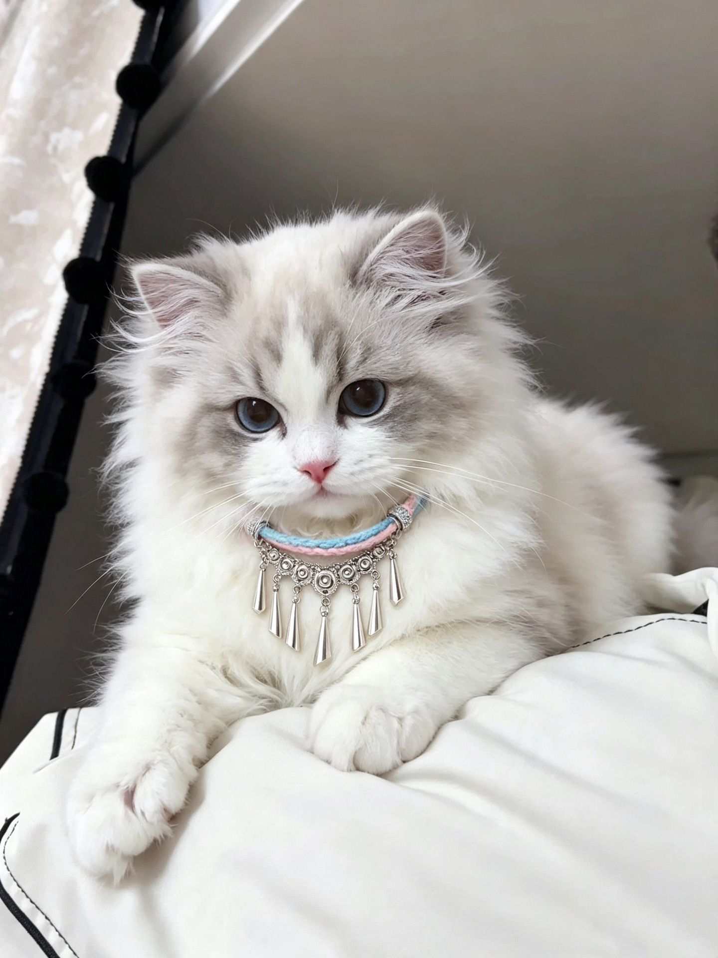 Woven Tassel Pendant Vintage Pet Collar detail photo 5