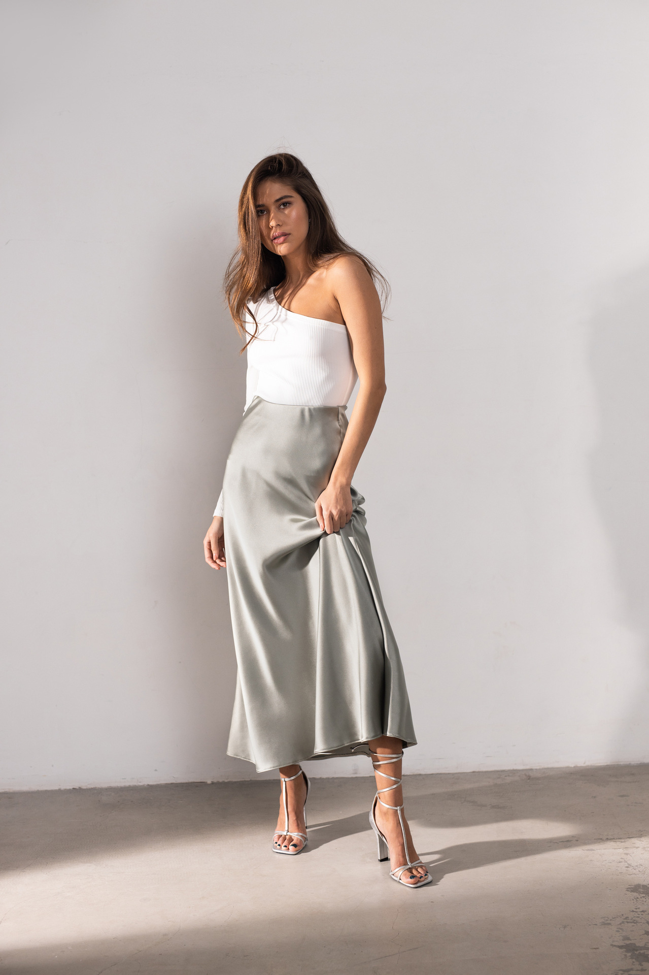 Long Sleeve High Waist Artificial Silk Elegant Fishtail Skirt Draping Satin Slit Skirt