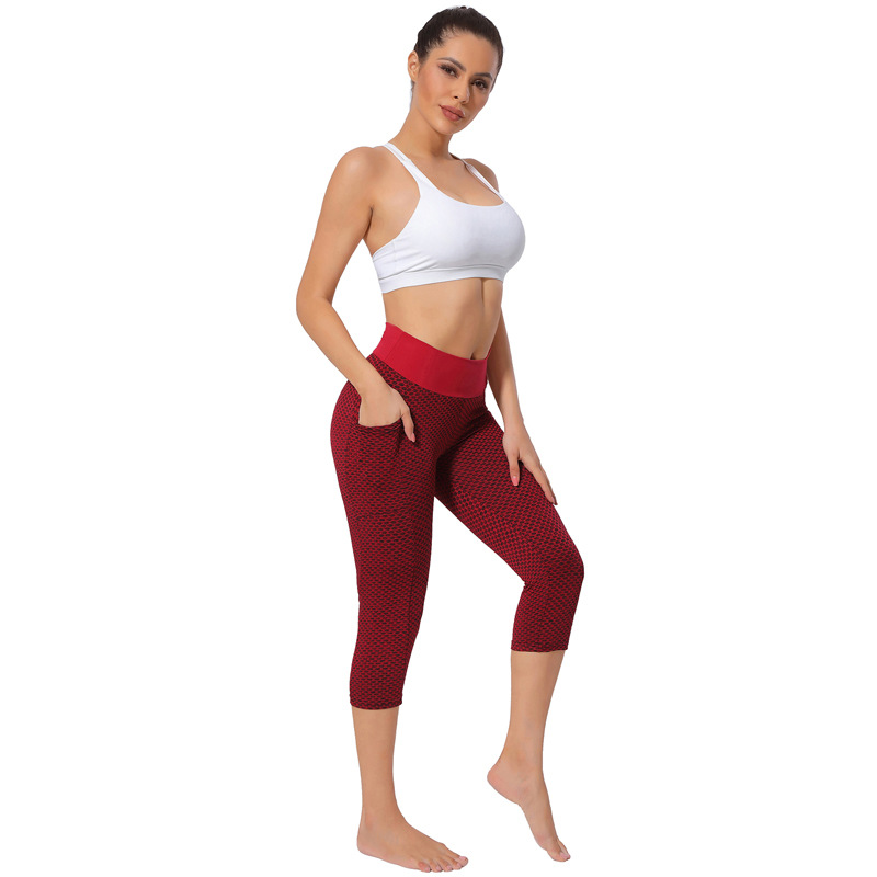 Title 22, Beautiful Peach Buttocks Skinny Cropped Yoga Pa...