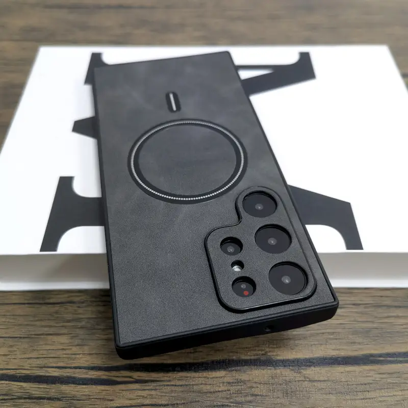 Small Sheepskin Pattern Magnetic Phone Case