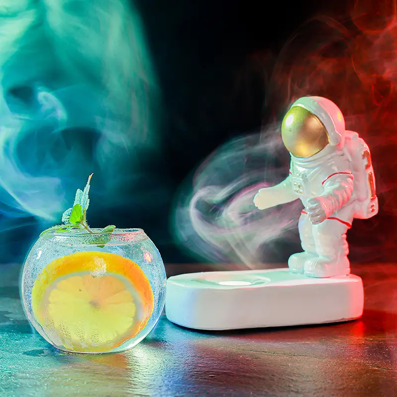 Creative Cocktail Glass Astronaut Spaceman