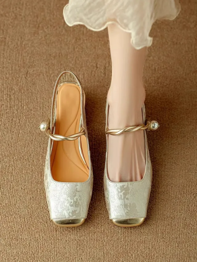 New Fairy Style Outer Wear Closed Toe Fashion Sandals For Women Beige - Shop at LoveMi