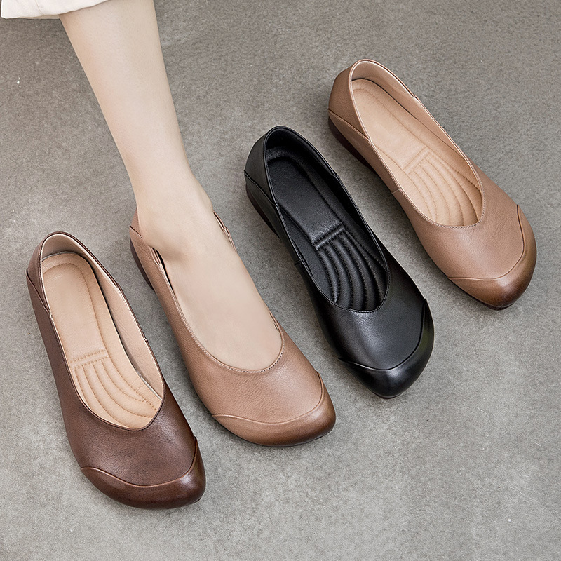 Shallow-toe Womens Flat-soled Shoes For Seniors Lightweight Single-layer Shoes