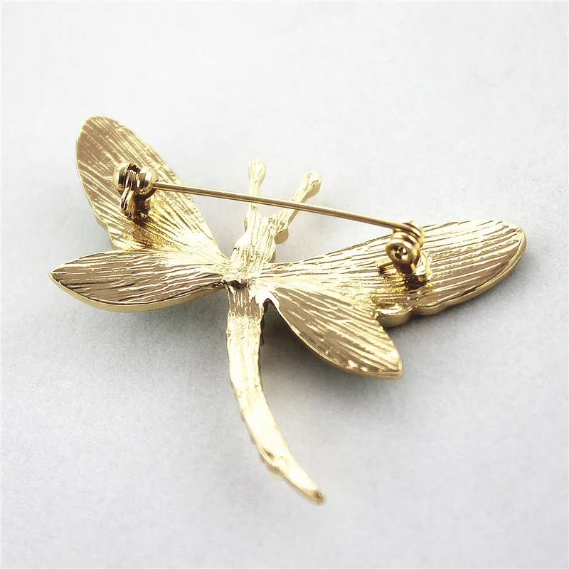 Title 4, Green dragonfly pin