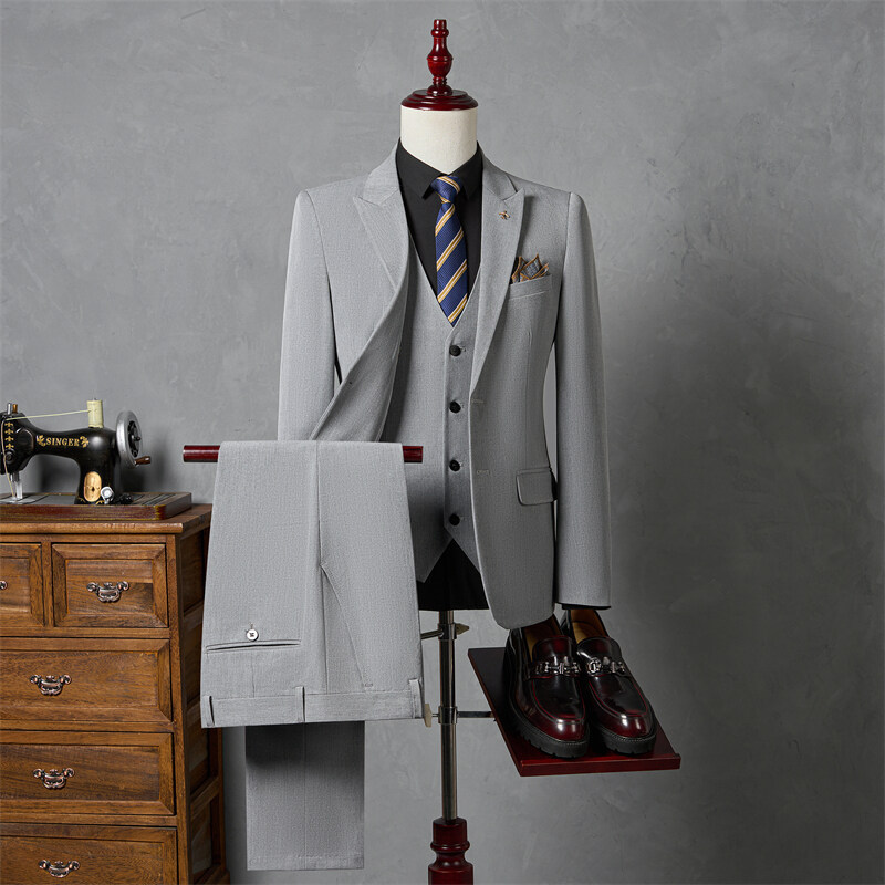 Business-Casual Suit Mens Three-Piece Suit