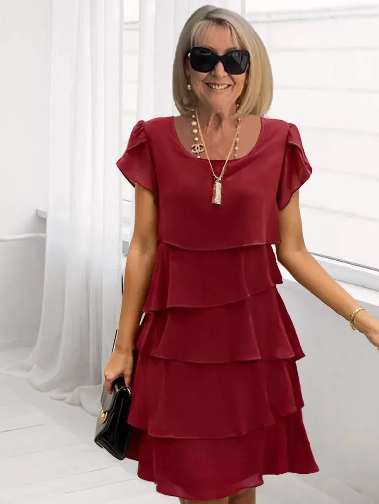 Short Sleeve Cake Dress Solid Color Round Neck Dress - Wine Red