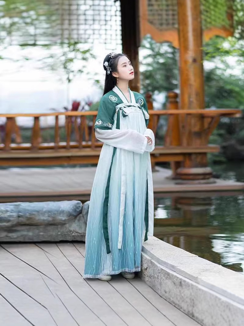 https://cf.cjdropshipping.com/quick/product/31504037-def5-4d5c-984a-cc1977ffbca4.jpg