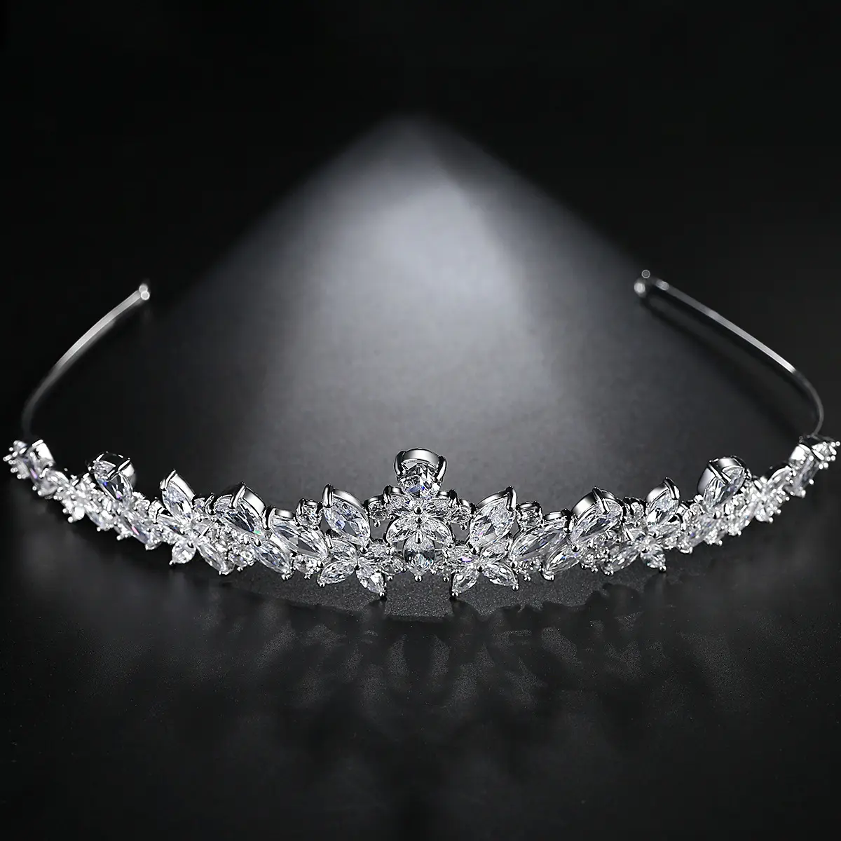 Copper Inlaid Zircon Fashion Temperament Bride Simple