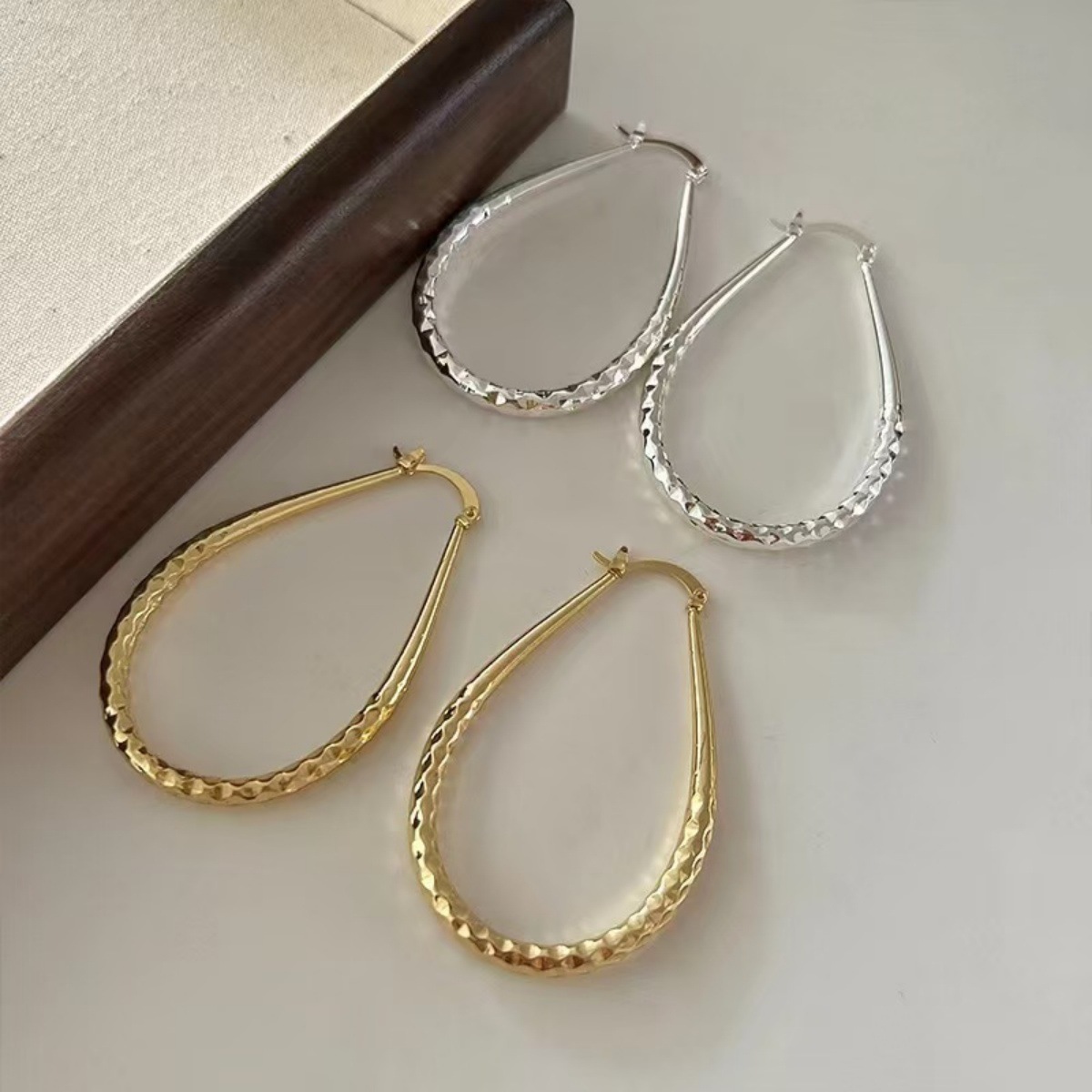 https://cf.cjdropshipping.com/quick/product/317aaee6-fc7e-4490-8e28-e279d8a34163.jpg