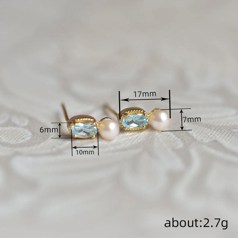 Elegant Stud Earrings