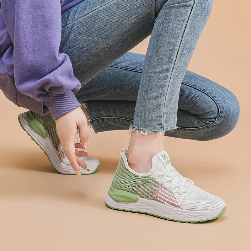 Sneakers Breathable Comfortable Hollowed Out Flying Mesh