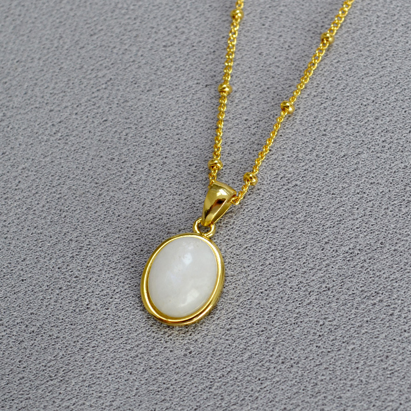 Everyday Elegant Necklace With A Pendant Set With Colorful Natural Stones