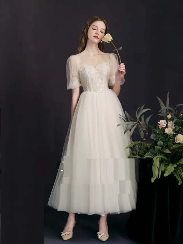 Lantern Bubble Sleeve White Yarn Skirt Mid length Bridal Gown White - Shop at LoveMi