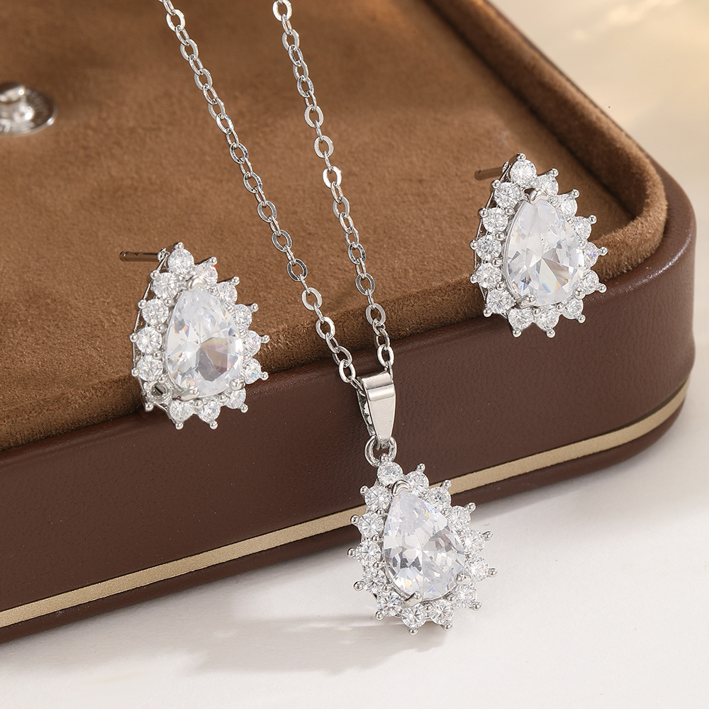 Full-Crystal Bridal Jewelry Platinum-Plated Elegant Evening Accessory