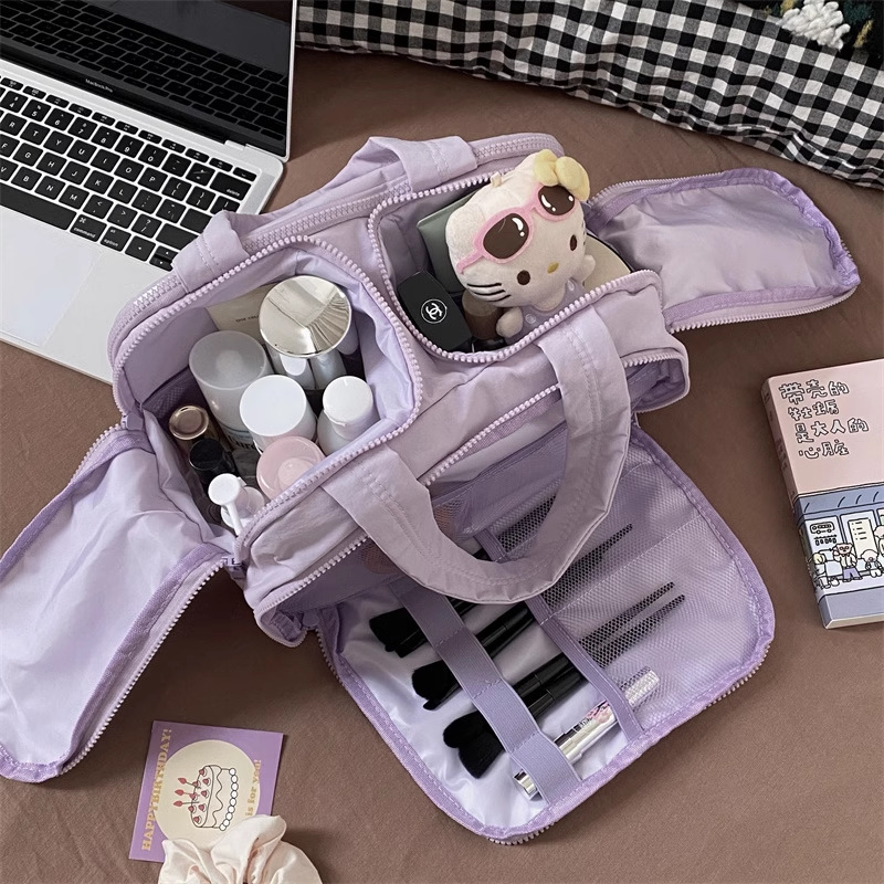 https://cf.cjdropshipping.com/quick/product/31e7b12c-b16b-451e-b0e2-92be799d7838.jpg
