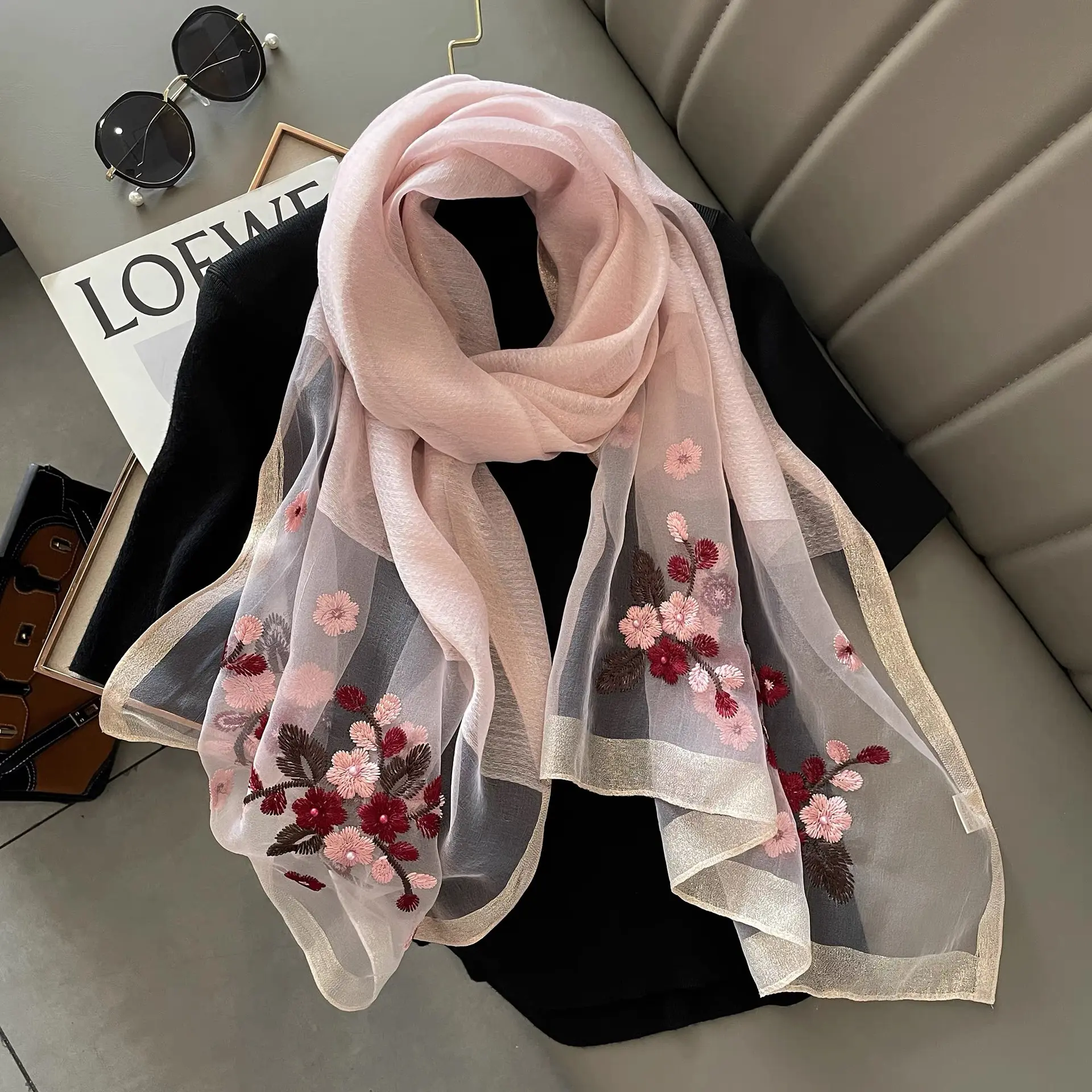 Begonia Flower Embroidered And Beaded Silk-Wool Scarf