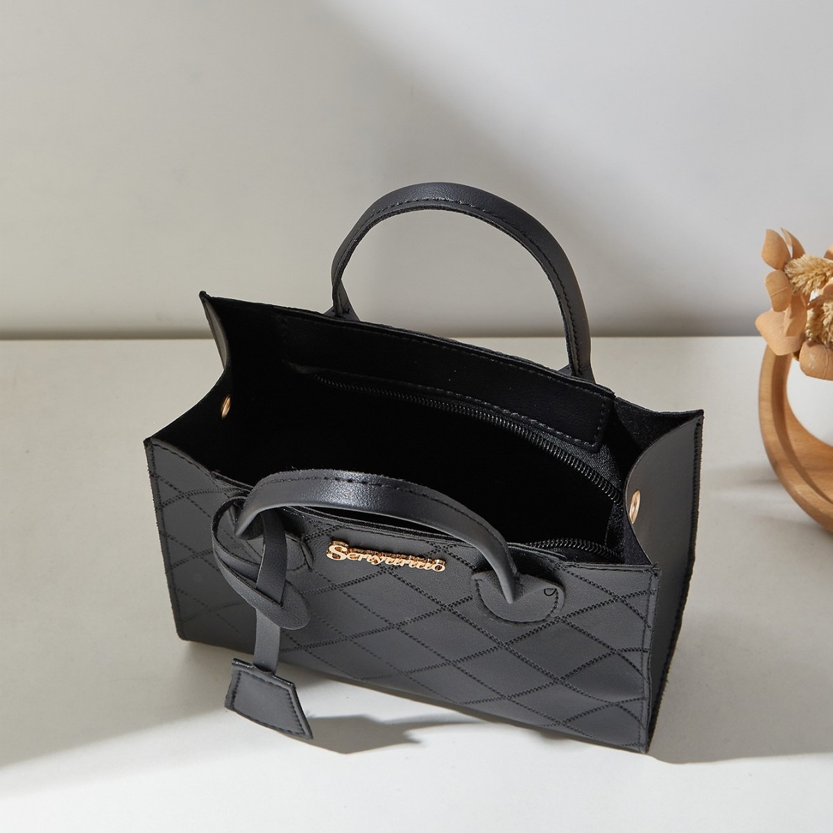 Mini sac carré matelassé — Deux bandoulières 5