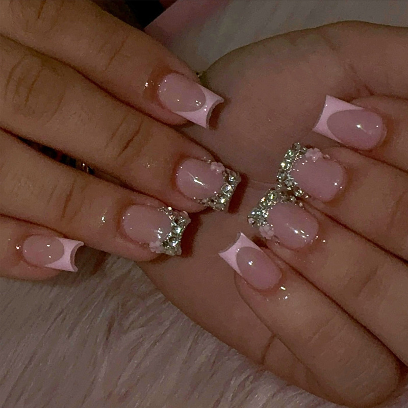 French Polka-Dot Rhinestone Artificial Nails 24-piece Set Of Finished Nail Tips For A Chic Elegant Look