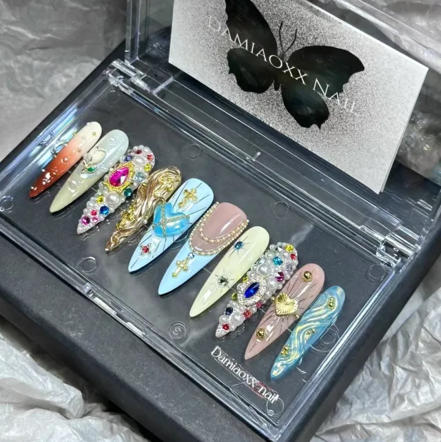 American Luxury Totem Relief Baroque Vintage Pearl Handmade Wear Armor 30Mm - Shop at LoveMi