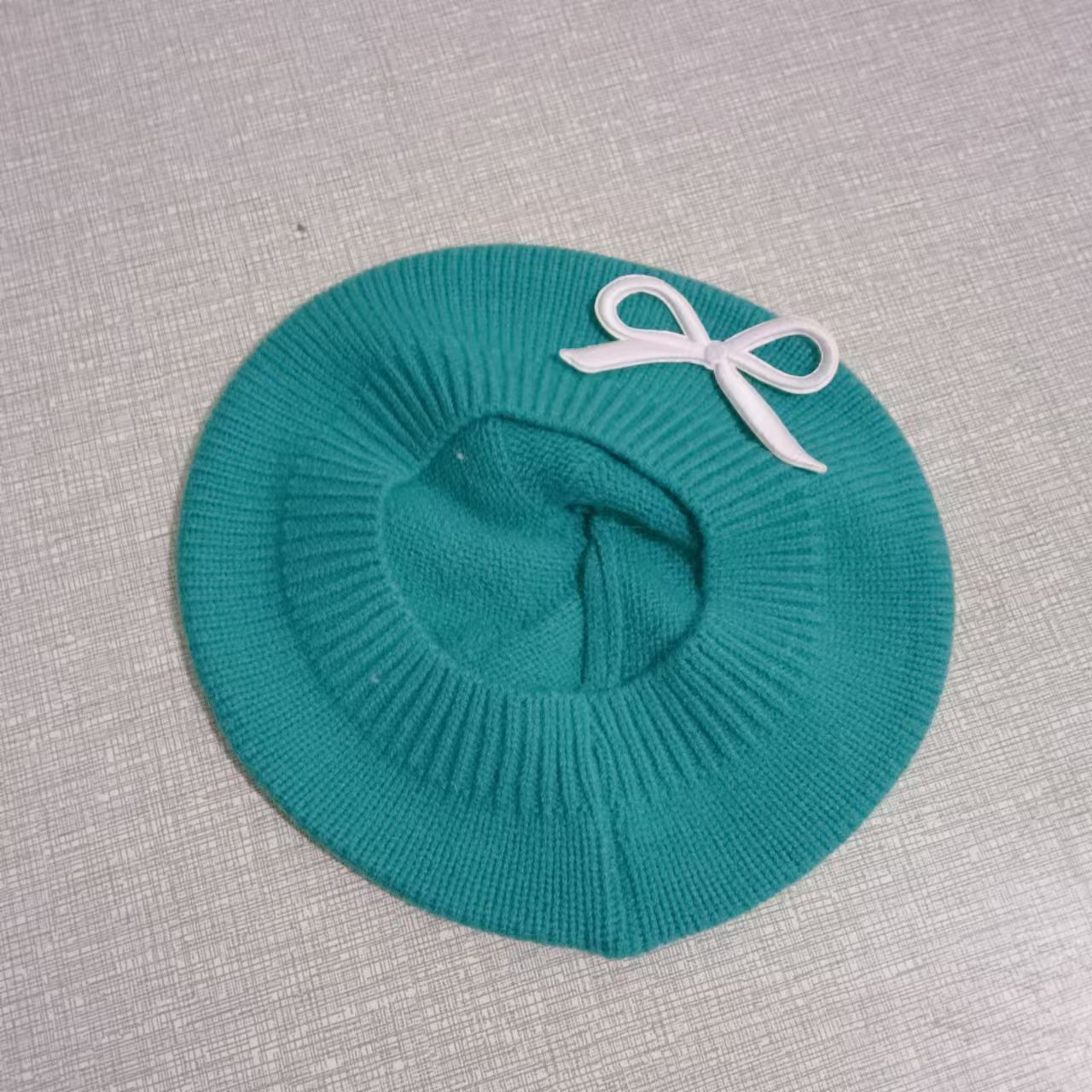 https://cf.cjdropshipping.com/quick/product/32626791-3072-4617-b9ae-0abff5302fc9.jpg