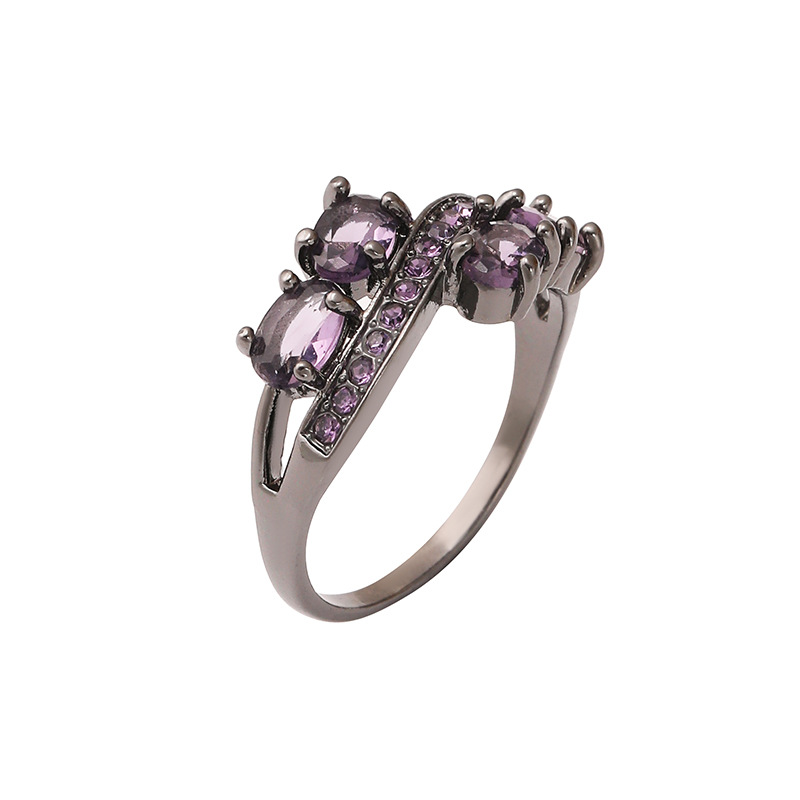 French Romantic Purple Zircon Ring