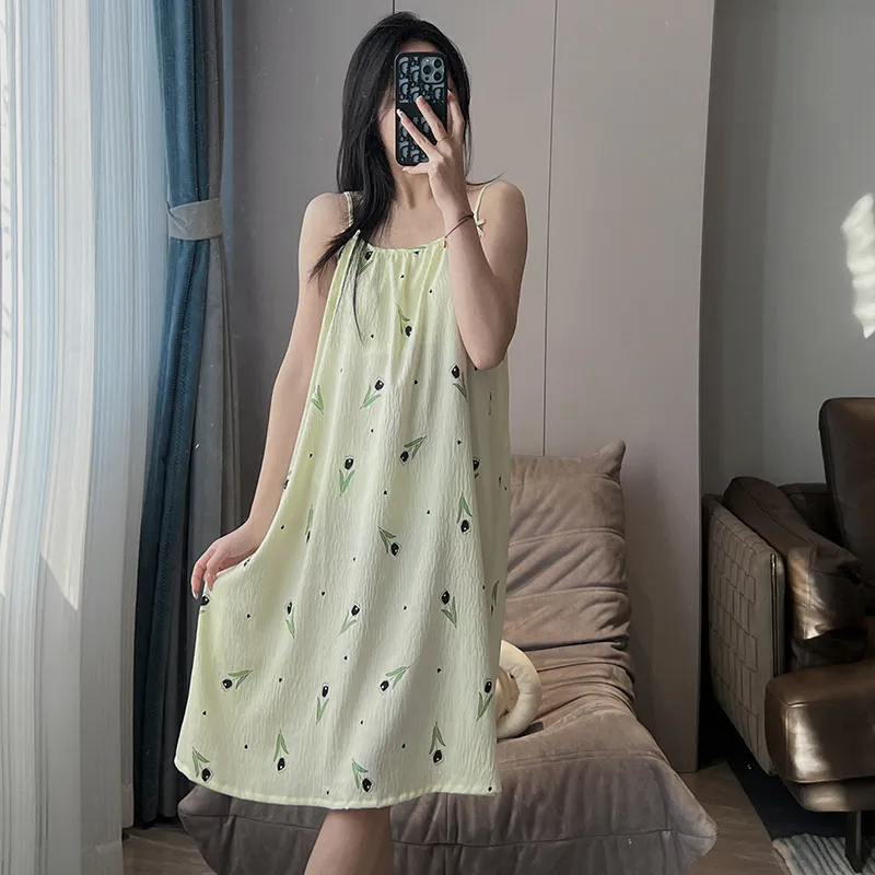 Women's Thin Plus Size Loose Slip Nightdress With Chest Pad - Green