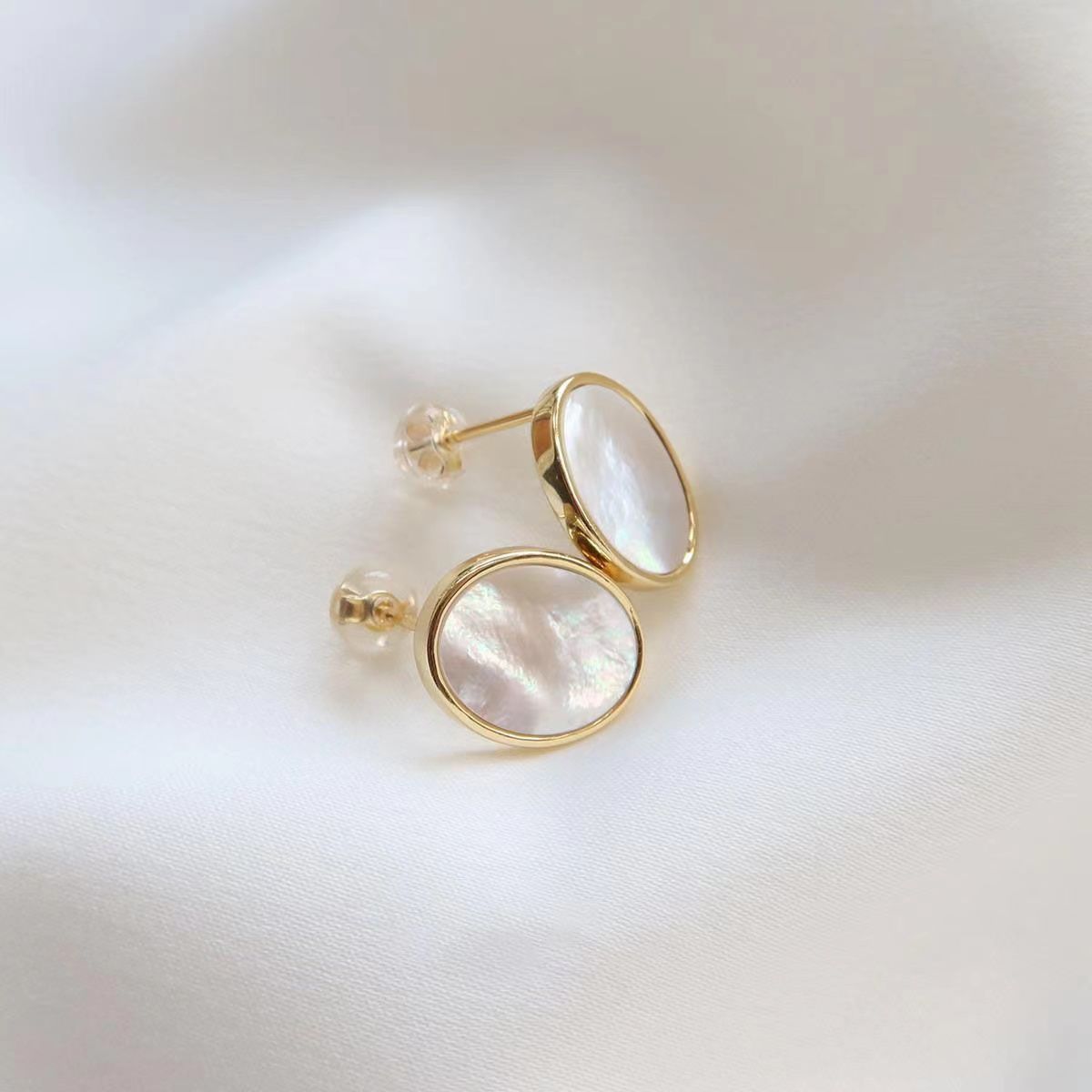 Natural White Shell Stud Earrings Silver Plated For Women