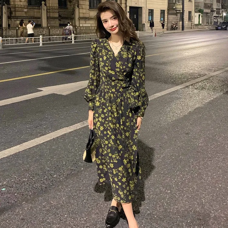 V-neck Chiffon Long-sleeve Waist-cinching Dress - Picture Colour-L