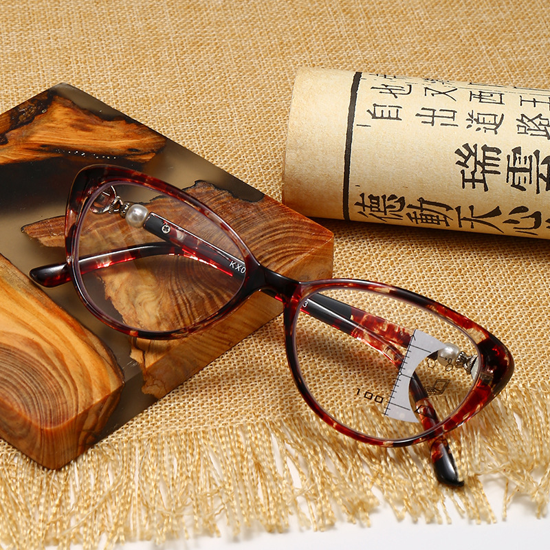 Fashion Cat Eye Presbyopic Glasses Smart Zoom Anti-blue Light
