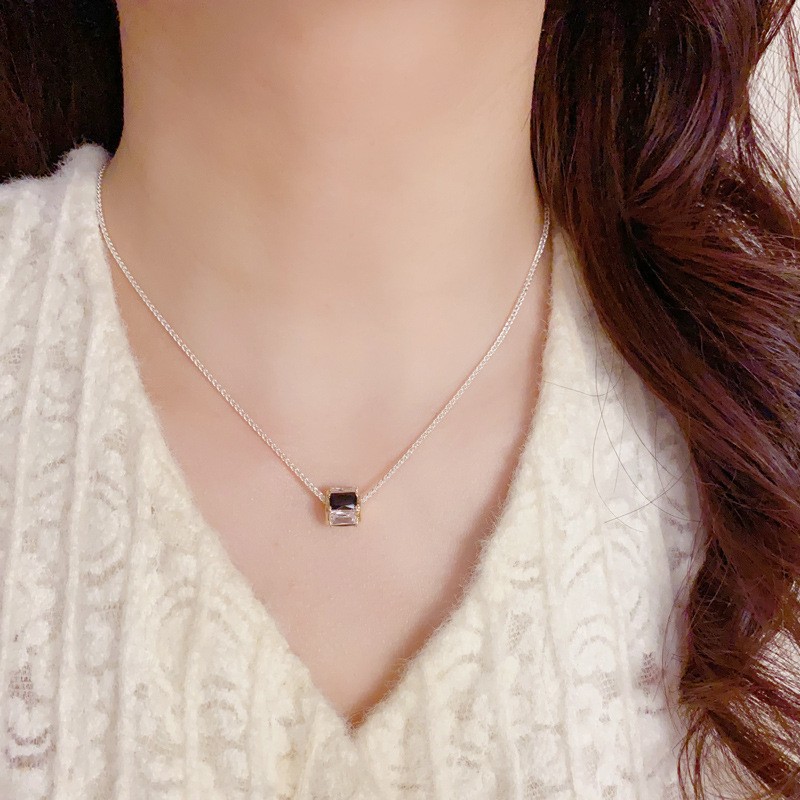 French-style Vintage Chic Minimalist Black Zircon Petite-waist Necklace