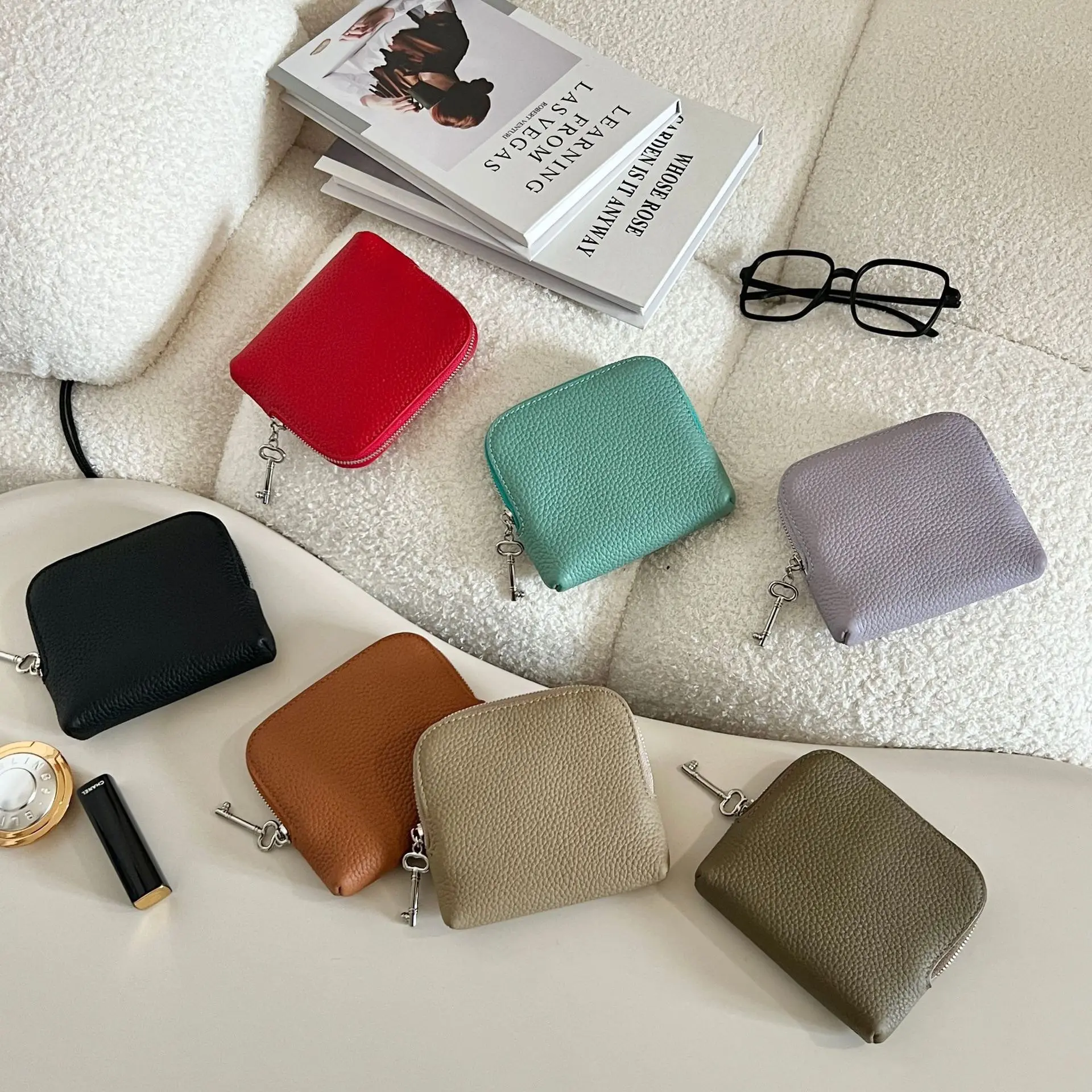 First-layer Cowhide Jewelry Pouch Mini And Convenient
