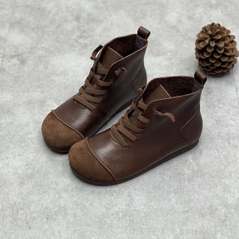 Title 5, Botas Martin de couro macio em estilo vintage c...